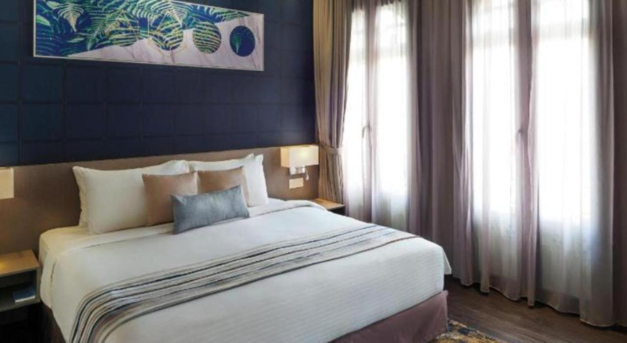 Bahari Parade Hotel George Town Eksteriør billede